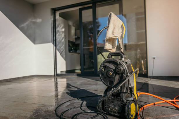 Best Factory Floor Cleaning  in Wamego, KS